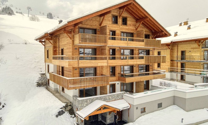 Le Chinaillon Apartment | Cozy flat 6-8 pers, at ski slopes, Le Grand-Bornand