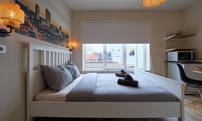 Stratum Apartment | Cozy & Fully Equipped Studio in Eindhoven 2