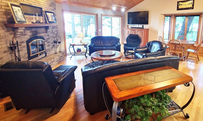 Spicer House | Cozy Green Lake getaway.