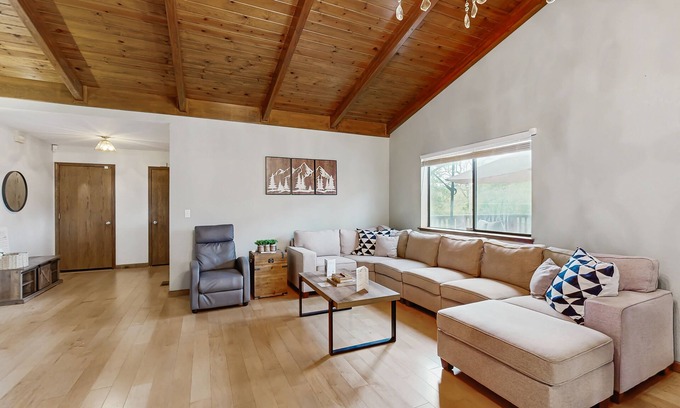 Groveland House | Cozy Groveland home with spacious deck, shared pool access, and Wifi