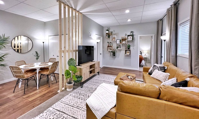 Liberty Wells House | Cozy Guest House in Salt Lake City