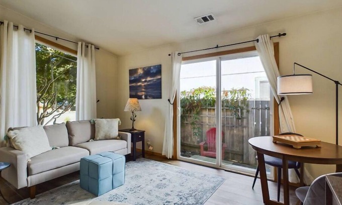 McKinleyville House | Cozy Haven w/Private Yard