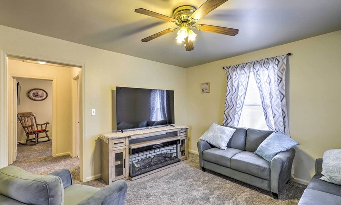 Price House | Cozy Helper Home w/Fenced Yard, Pets Welcome