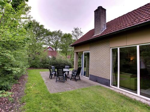 Municipality of Dalfsen House | Cozy holiday home with a garden near Zwolle