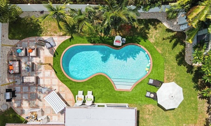 Lighthouse Point House | Cozy home at Lighthouse Point with Pool