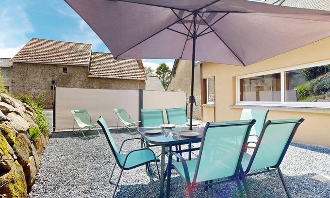 Sartilly-Baie-Bocage House | Cozy home in Sartilly-Baie-Bocage