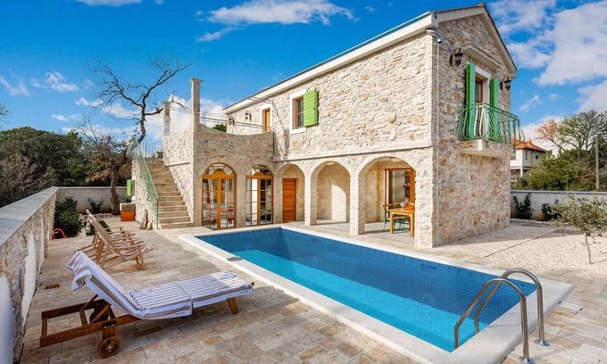 Biograd na Moru House | Cozy home in Biograd na Moru