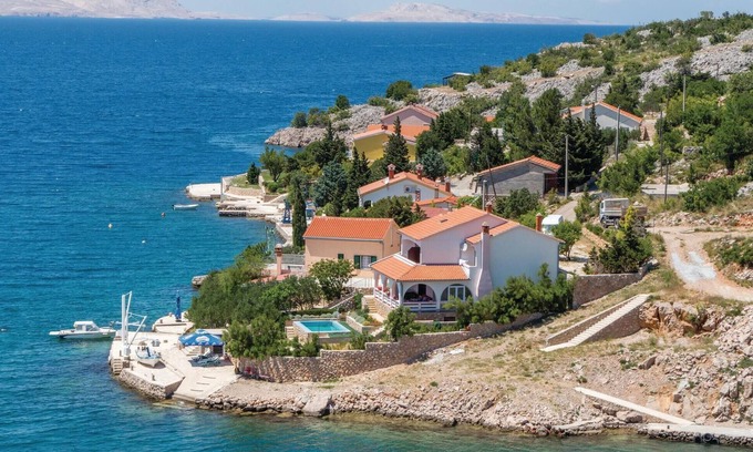 Baric Draga House | Cozy home in Lukovo Sugarje with WiFi