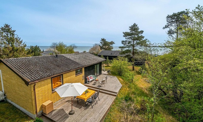 Balka House | Cozy home in Nexø with house sea view
