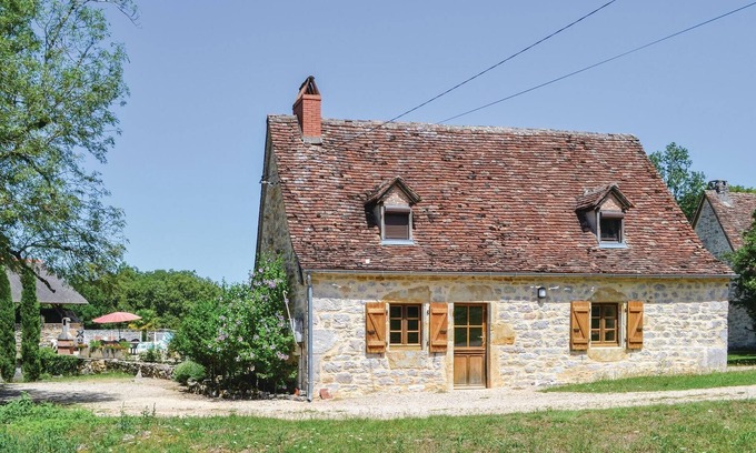Padirac House | Cozy home in Padirac/Bascoul with WiFi