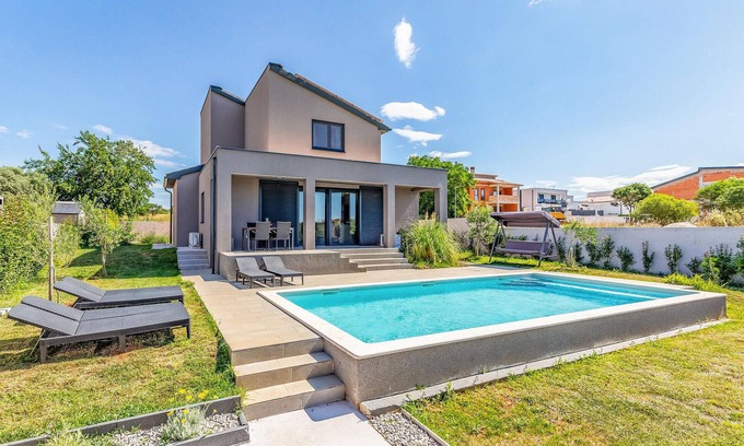 Sikici House | Cozy home in Pula with WiFi