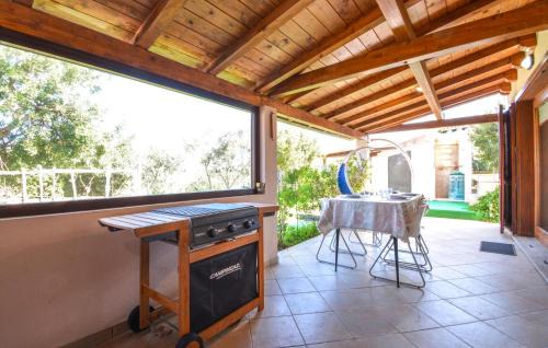 Torre dei Corsari House | Cozy Home In Torre Dei Corsari