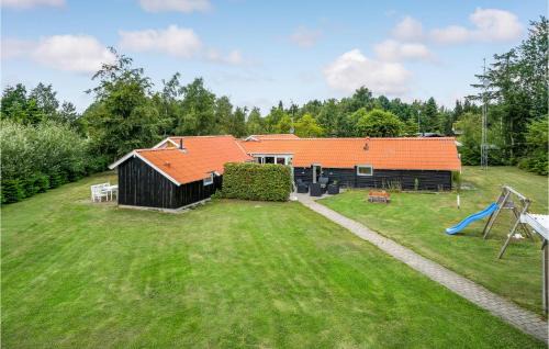 Bøtø By House | Cozy Home In Væggerløse With Sauna