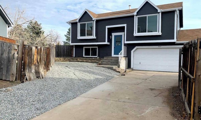 High Point House | Cozy Home Retreat Two King Beds Smart TV's Yard and great location to all things