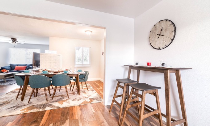 Parkway-South Sacramento House | Cozy home with pool 🏊‍♀️