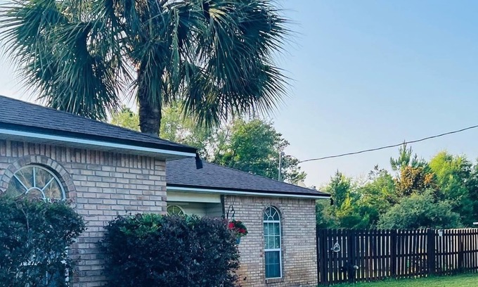 Gulf Breeze House | Cozy House in Gulf Breeze,Fl. Near boat ramp. Pensacola Beach and Navarre Beach