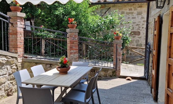 Porciano House | Cozy house in the ancient medieval village of Porciano