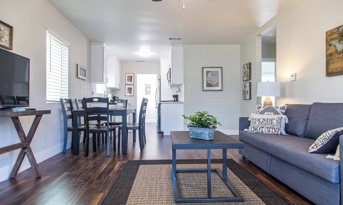 North Long Beach House | Cozy Long Beach Home- Newly Remodeled & Furnished