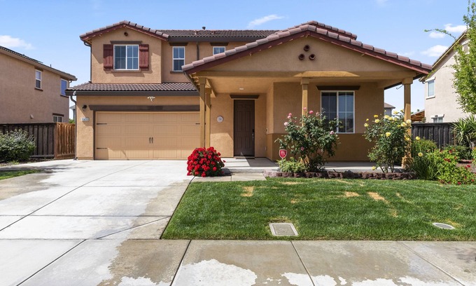 Lathrop House | Cozy, modern, private Home in Lathrop, CA
