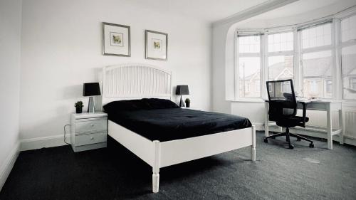 Mayfield House | Cozy Private Rooms in Homestay