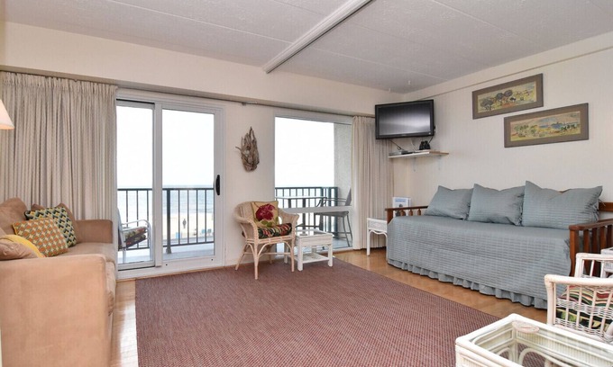South Rehoboth Apartment | Cozy Quaint VINTAGE Studio