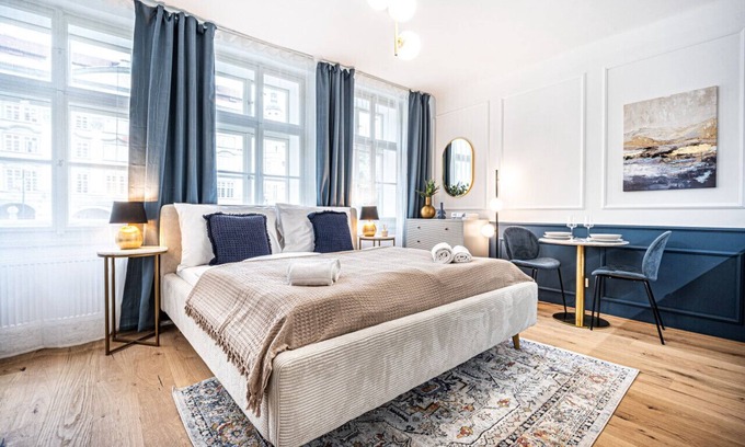 Mala Strana Apartment | Cozy renovated studio near Prague Castle