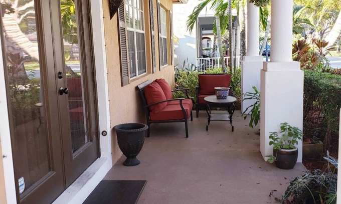 Bexley Park House | Cozy Retrete