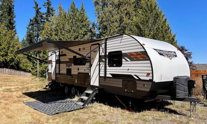 Poulsbo House | Cozy RV 5 mins to downtown Poulsbo