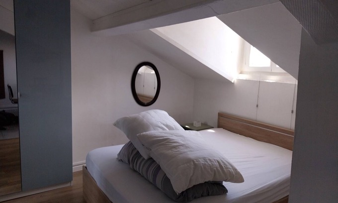 Clichy Apartment | Cozy studio Clichy Levallois