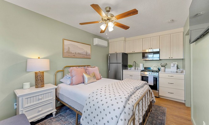 Cedar City Apartment | Cozy Studio on Scenic 20 Acres- Near Bryce and Zion NP