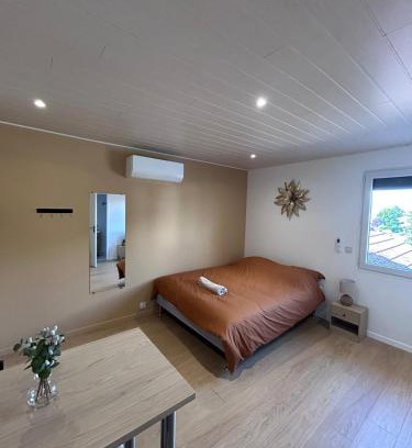 Cournon-dʼAuvergne Apartment | Cozy studio proche Zenith, A75 "émile"