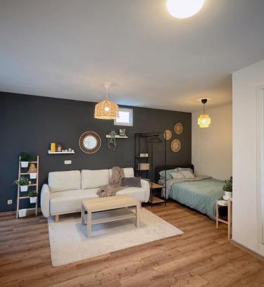 Nied Apartment | Cozy & stylish flat in Frankfurt, easy access to Messe & city centre