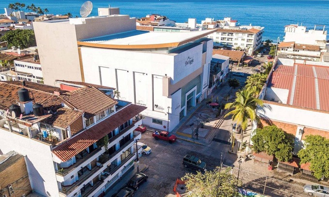 Colonia 5 de Diciembre Apartment | Cozy, Thoughtful Studio Steps from Beach & Town