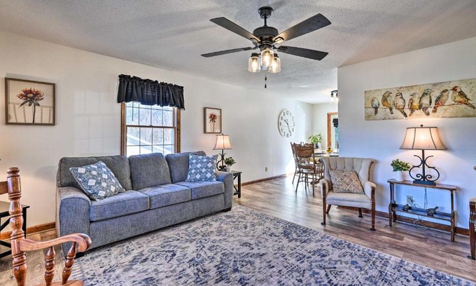 Elizabethton House | Cozy Vacation Rental Home Near Watauga Lake!