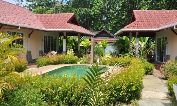 Ko Lanta House | Cozy villa cottage L2 close to the sea