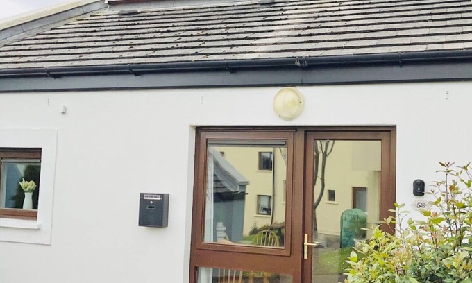 Youghal Villa | Cozy Villa in Youghal, Co. Cork - Carleton Village