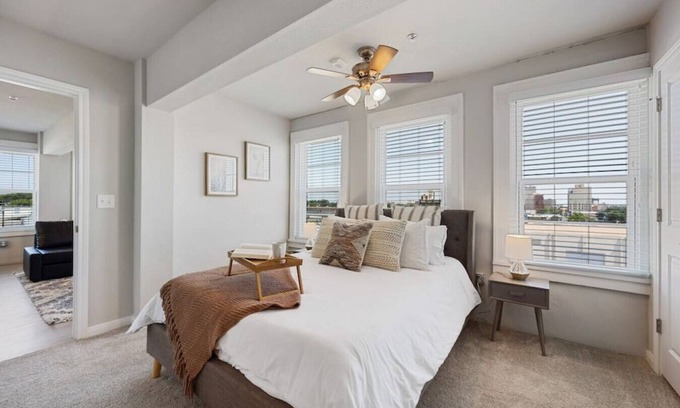 Brazos Apartment | Cozy Waco Apartment with a Downtown View