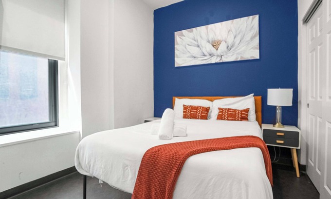 Cultural District Apartment | CozySuites Classy 1BR in Downtown Pitts #11