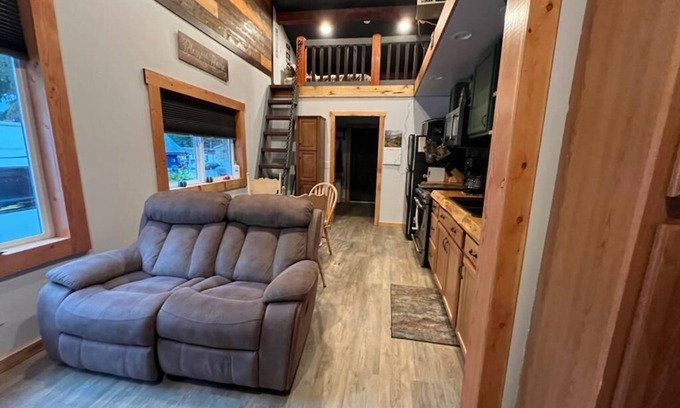 Whitefish Apartment | Cozzy Ski/Hunting retreat