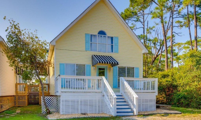 Dauphin Island House | Creekfront Dauphin Island Cottage Walk to Gulf!