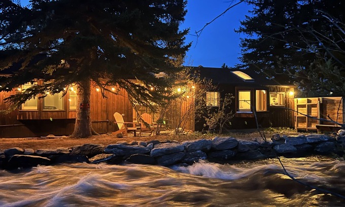 Nederland Cabin | Creekside Nederland Cabin.