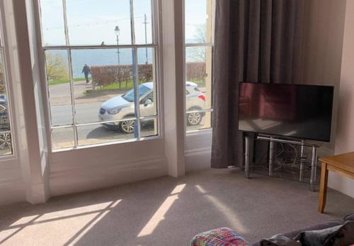 Muston House | Crescent View - Panoramic sea views