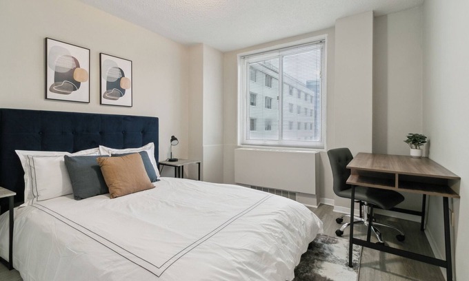 SoNo Apartment | Crest at Peachtree 1534 spacious 1 Bd 1 Bth