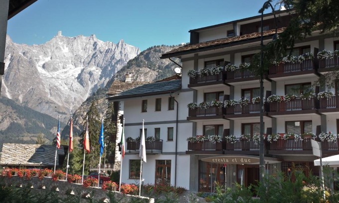 Courmayeur Hotel | Cresta Et Duc Hotel
