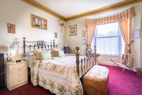 Lincoln House | Creston Villa Guest House