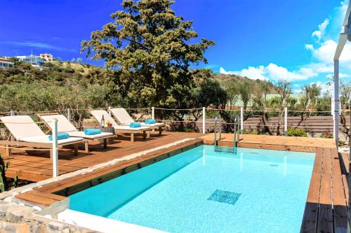 Vathi Villa | Cretan Lodge Heated Pool