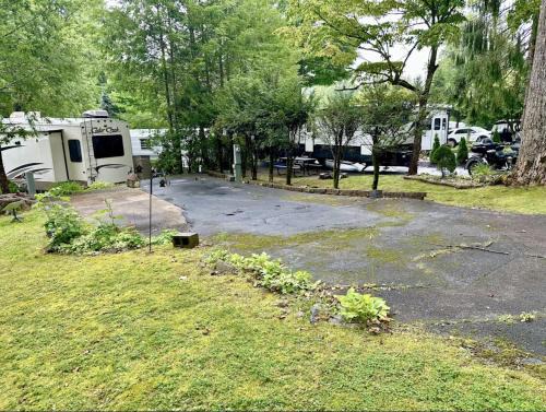 Gatlinburg - Pigeon Forge Other | Crofty Bear - Empty RV Camping Lot in Gatlinburg