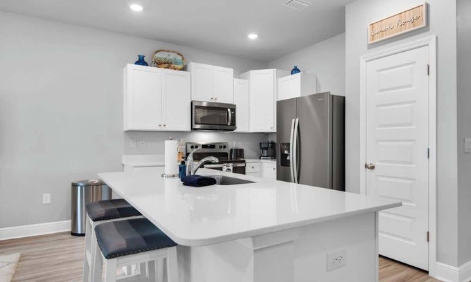 Gulf Breeze House | Cross Breeze-Gulf Brz-Nav, Beaches, Zoo, Boat Ramp