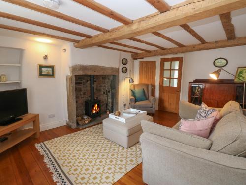 Alston House | Cross View Cottage