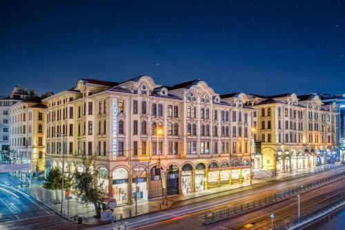 Beyazit Hotel | Crowne Plaza Istanbul - Old City by IHG